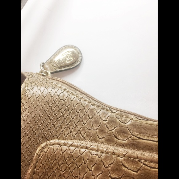 Liz Claiborne animal print shoulder handbag - Picture 6 of 8